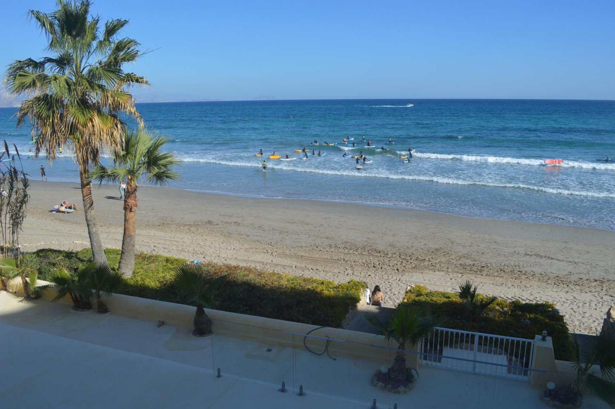 Maravilloso Apartamento Amanecer Cabo A Pie De Playa Y Mar En Chalet Roquetes Аликанте Екстериор снимка