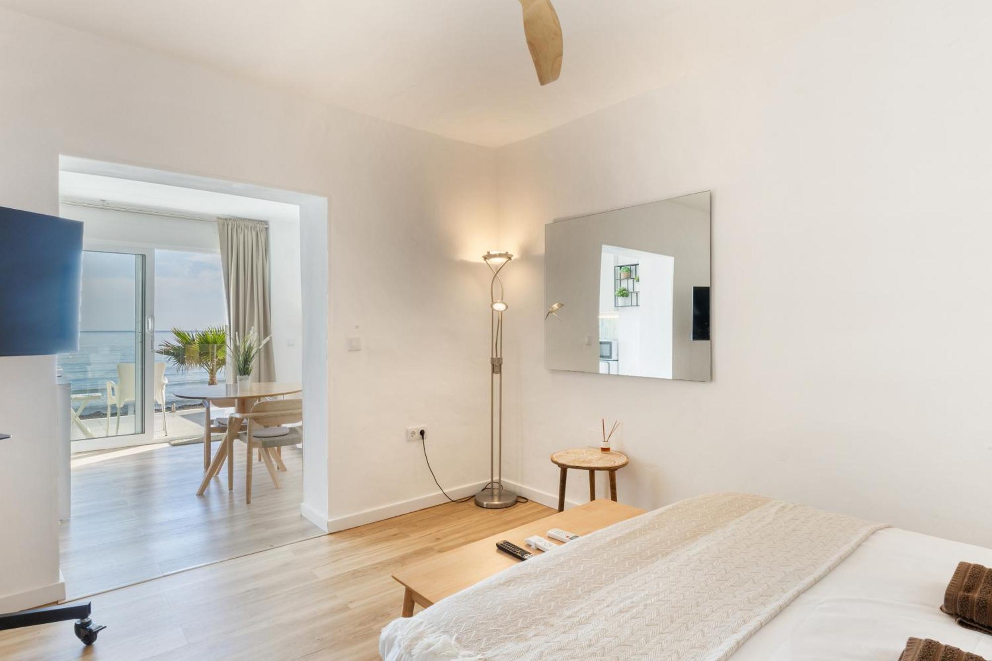 Maravilloso Apartamento Amanecer Cabo A Pie De Playa Y Mar En Chalet Roquetes Аликанте Екстериор снимка