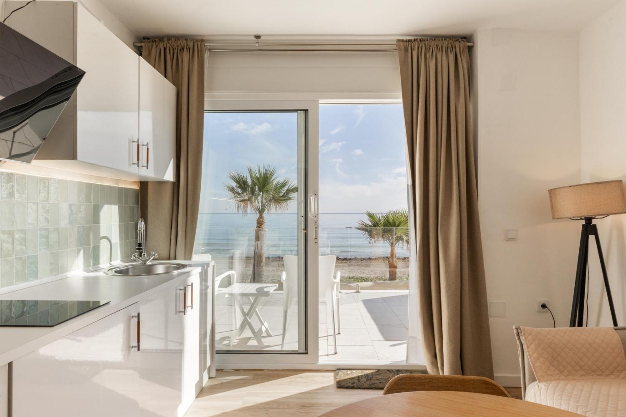 Maravilloso Apartamento Amanecer Cabo A Pie De Playa Y Mar En Chalet Roquetes Аликанте Екстериор снимка
