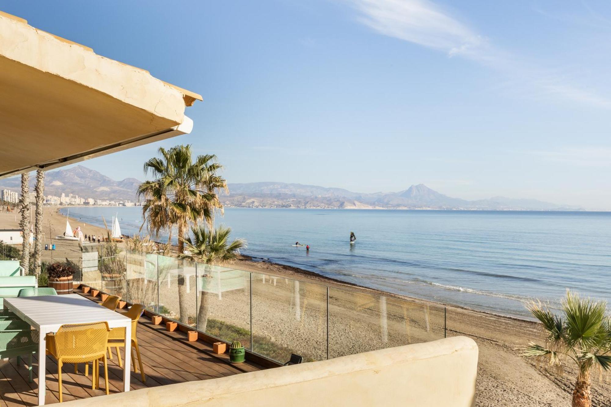 Maravilloso Apartamento Amanecer Cabo A Pie De Playa Y Mar En Chalet Roquetes Аликанте Екстериор снимка